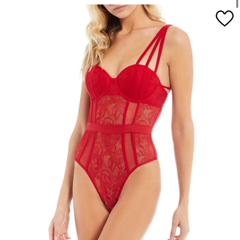 Cassandra intimates red teddy